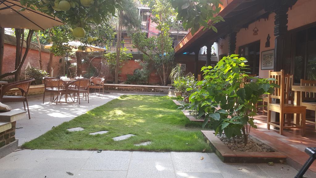 Boutique Heritage Home Lalitpur ภายนอก รูปภาพ