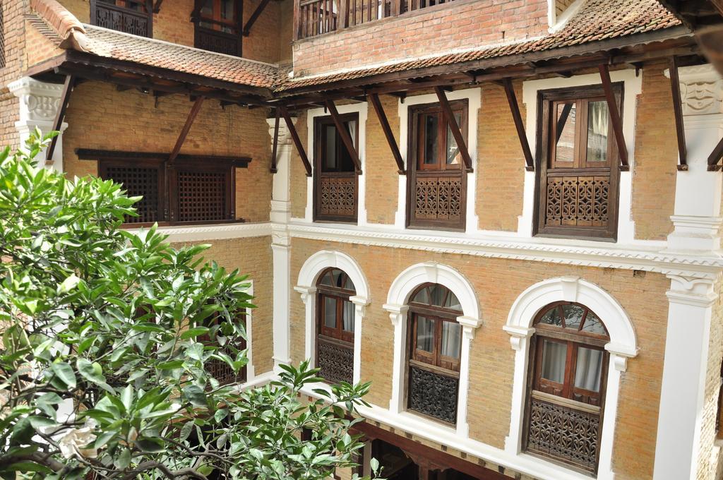 Boutique Heritage Home Lalitpur ภายนอก รูปภาพ